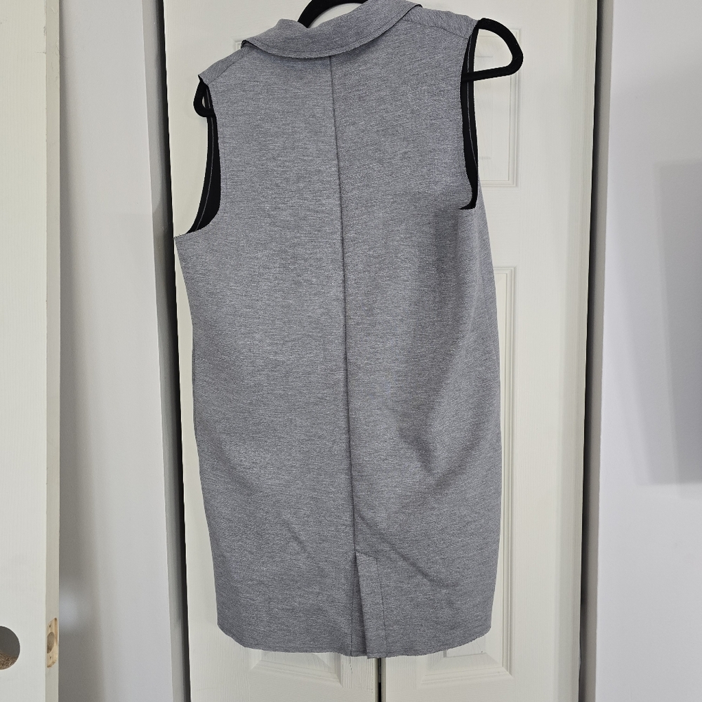TOPSHOP Gray Sleeveless Open Front Vest with Pockets - Picture 6 of 8